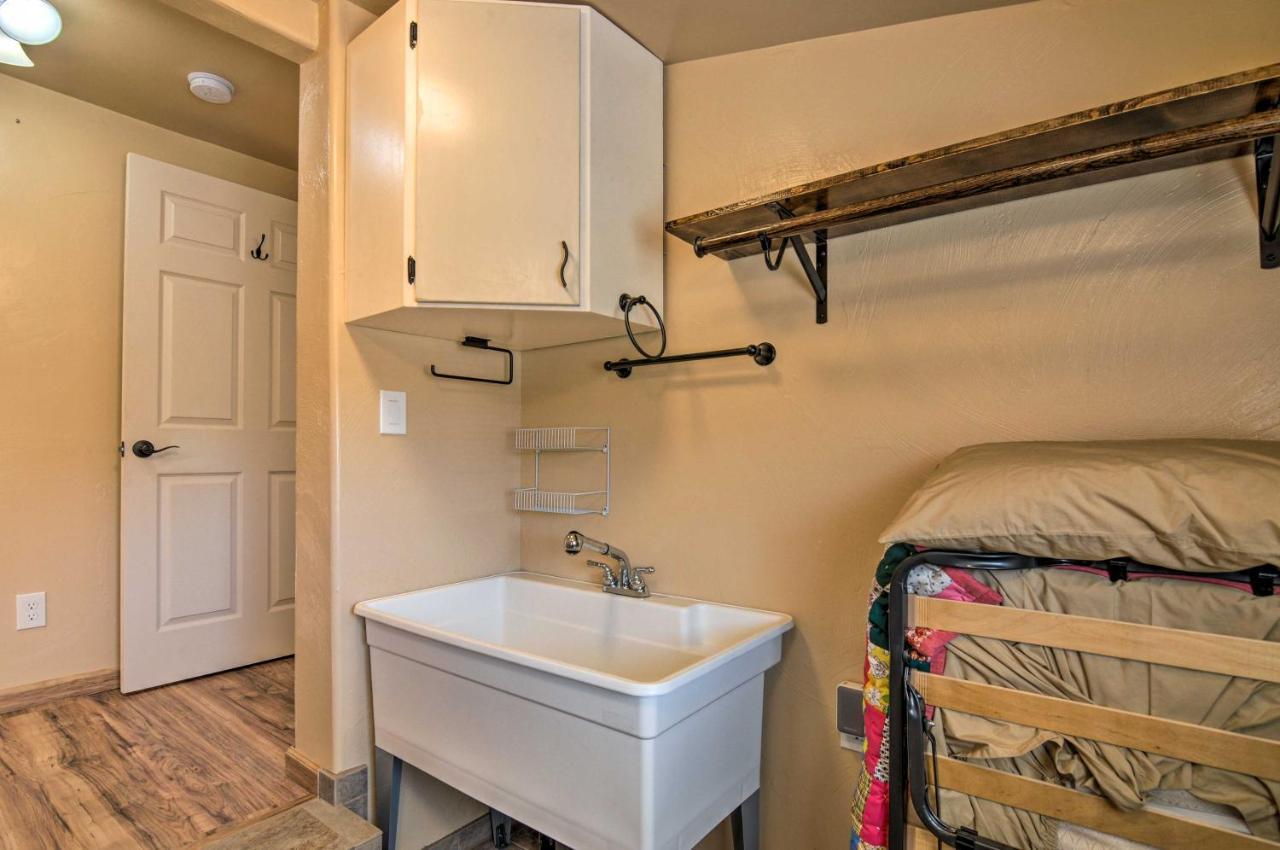 Cozy Home With Canyon Views 2 Mi To Grand Staircase Henrieville Exterior foto
